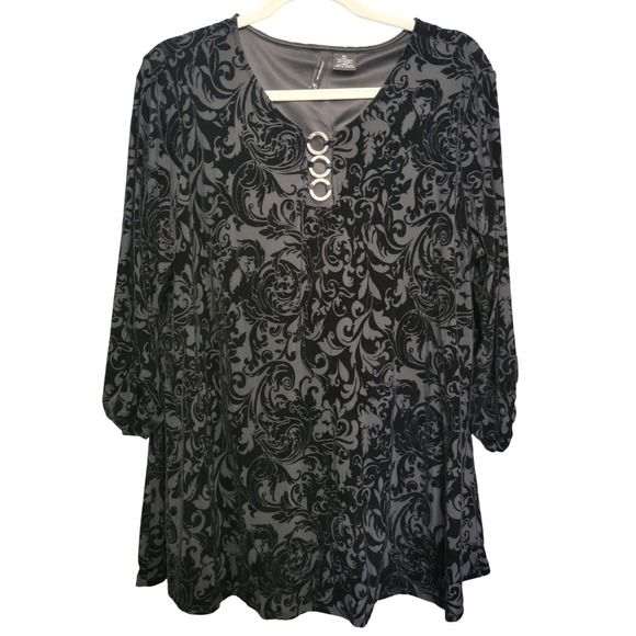 new directions Tops - New Directions Blouse Women XL Black Velvet Burnout Damask Ring Detail